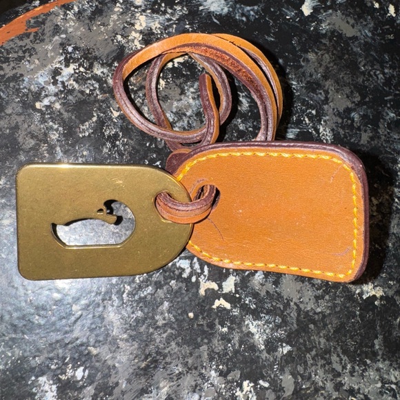 Dooney & Bourke Brown and Gold Leather Tag - Picture 3 of 3